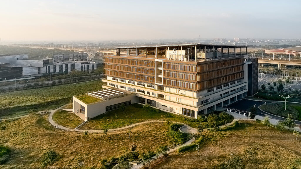 Joint Research Center for Green Energy Technologies