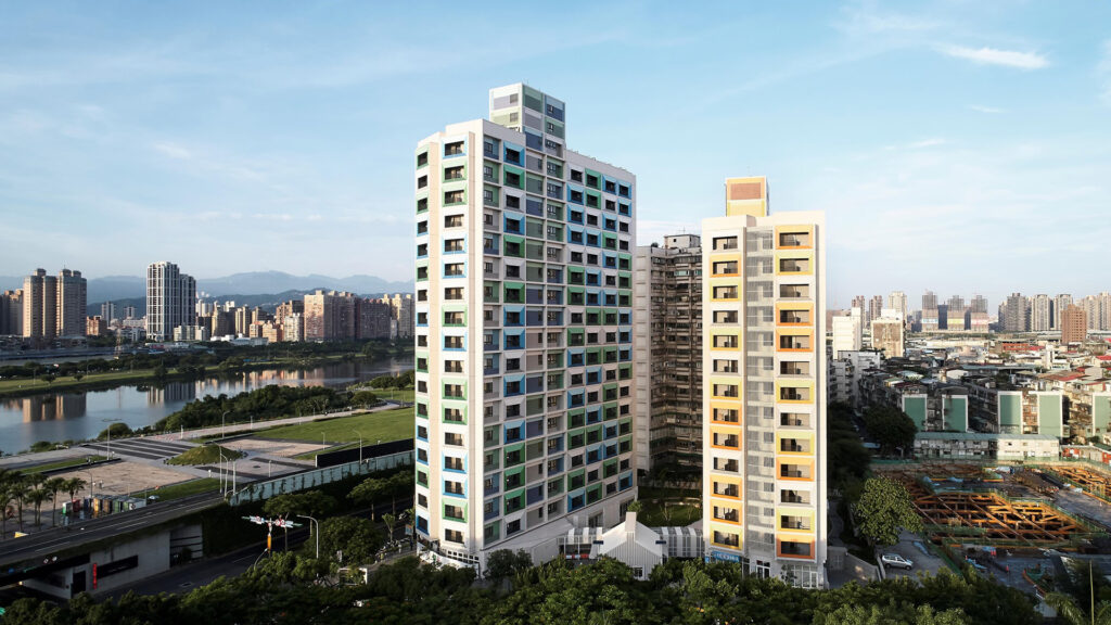 Wanhua Qingnian Public Housing
