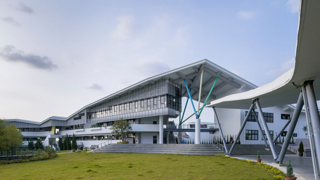 Taming high school-Tanzi Department of Applied Art